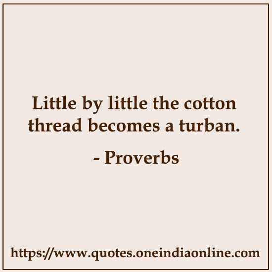 Little by little the cotton thread becomes a turban.

